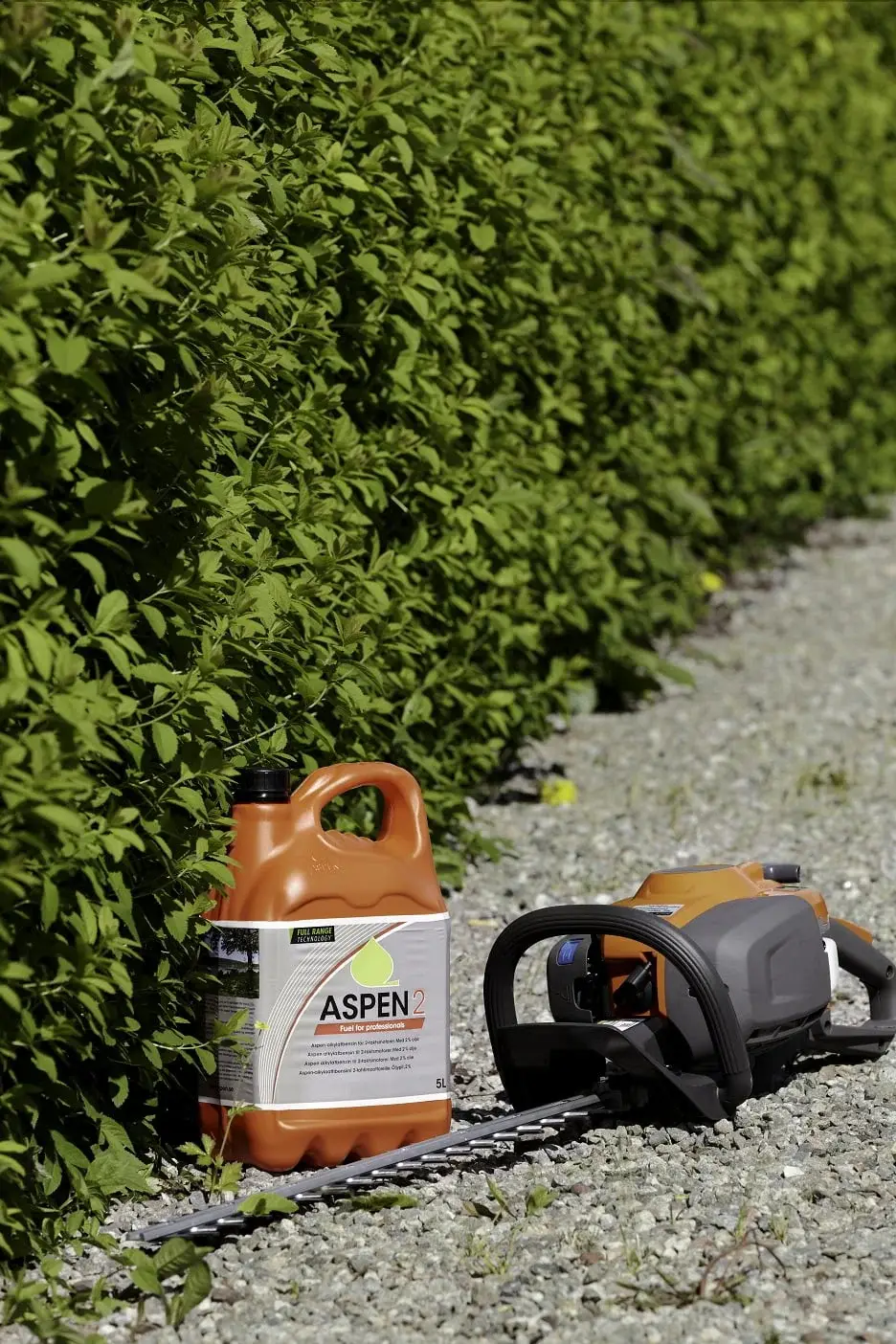 Can and hedge cutter
